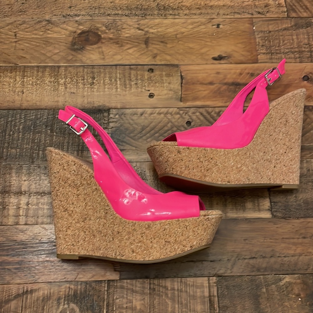 Neon pink 2000’s wedges size 8-Jessica Simpson